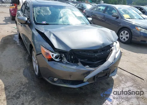 2013 Acura Ilx 2.0L из США, поврежденный, VIN 19VDE1F74DE005172